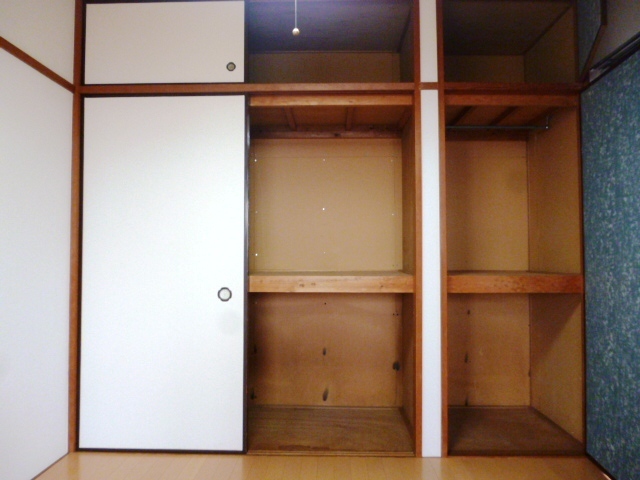 Other room space. Receipt