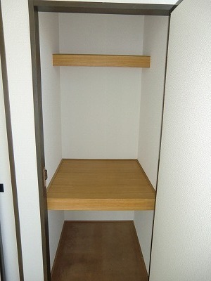 Other. Japanese-style room south side storage