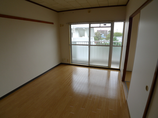 Other room space