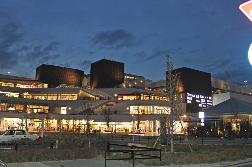 Shopping centre. 1935m until the Super Sport Xebio Terrace Mall Shonan shop