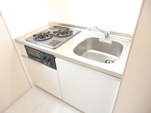 Kitchen. Easy-to-use system Kitchen
