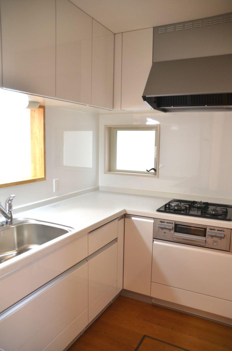 Kitchen. Indoor (10 May 2013) Shooting