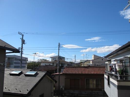 View photos from the dwelling unit. View from the site (October 2013) Shooting