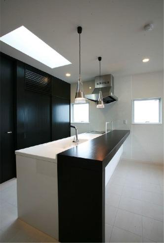 Kitchen. Indoor (June 2012) shooting