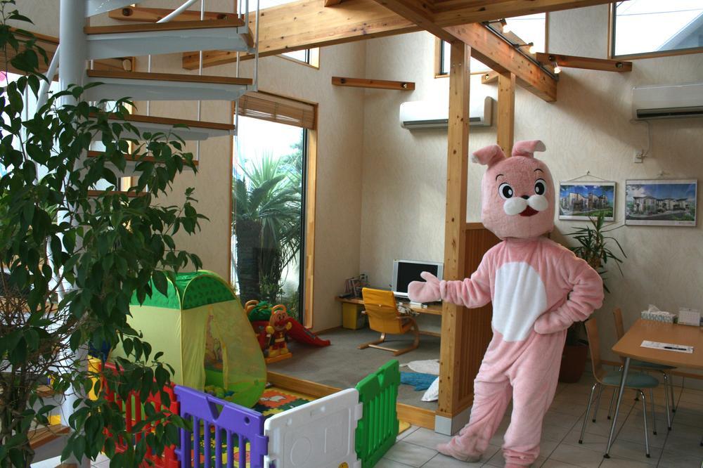 Other. (Ltd.) Toei housing Chigasaki Branch ○ Kids Room equipped ○ Parking equipped please feel free to visit us.