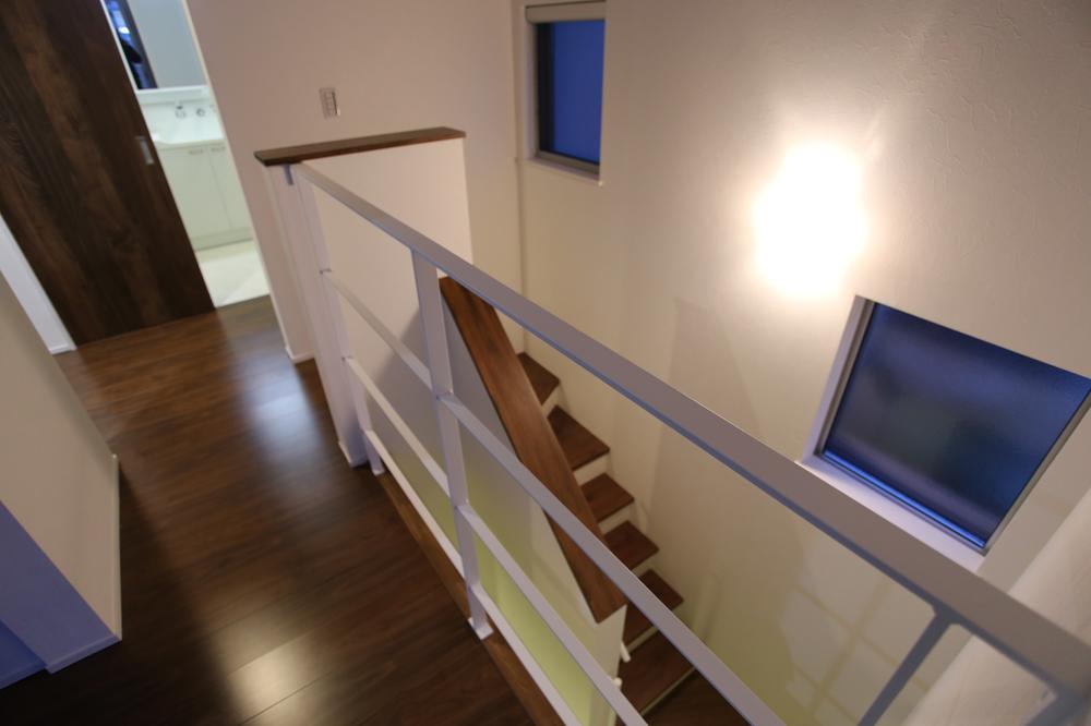 Same specifications photos (Other introspection). Same specifications