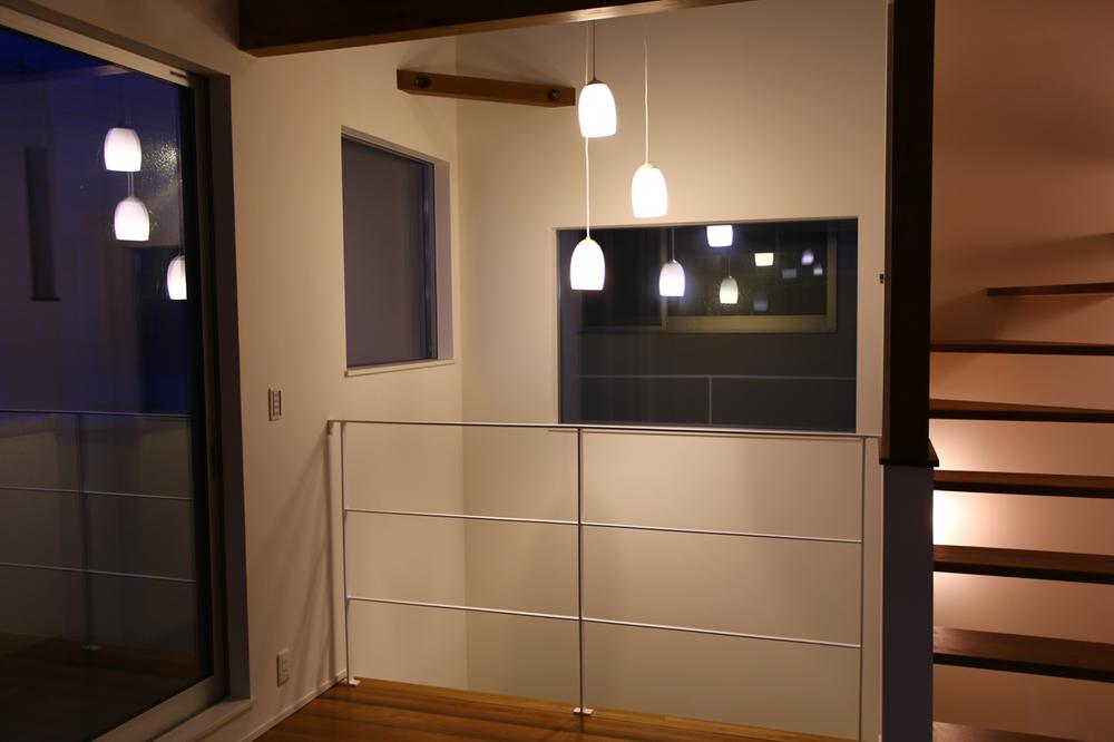 Same specifications photos (Other introspection). Same specifications