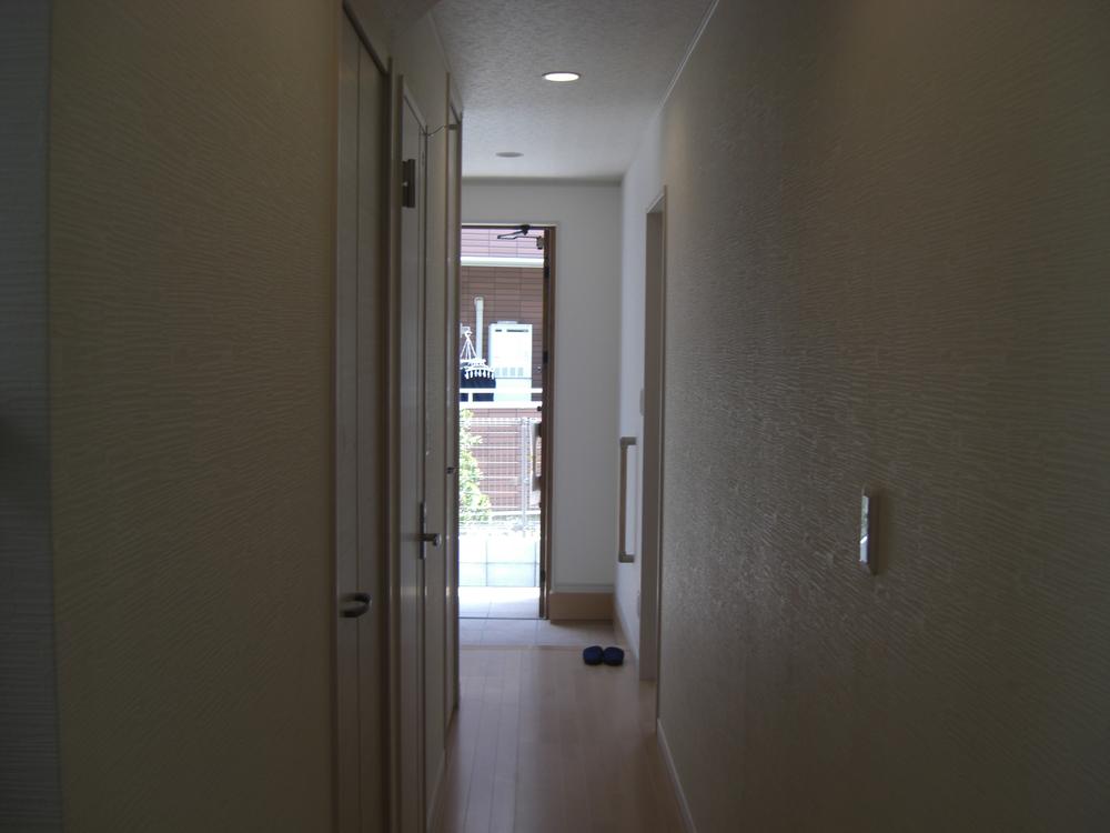 Other introspection. Room (May 2013) Shooting