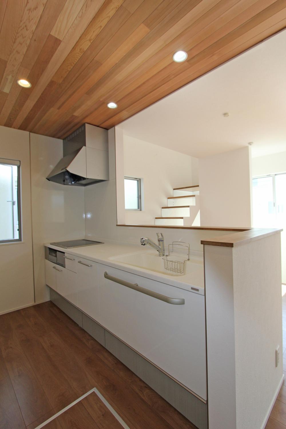 Same specifications photo (kitchen). Same house builders construction results