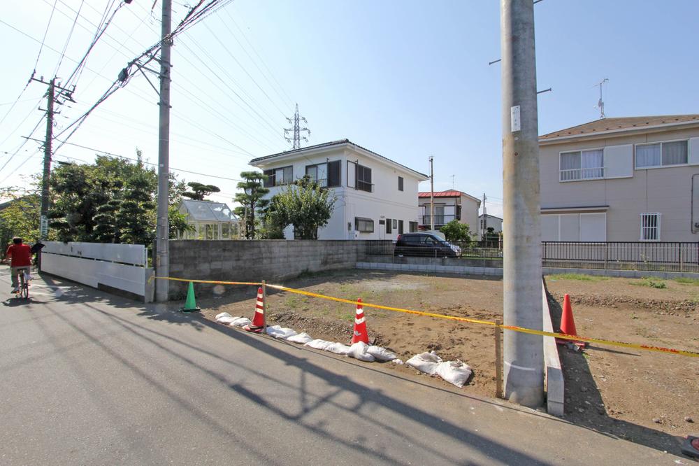 Local appearance photo. Local (10 May 2013) Shooting