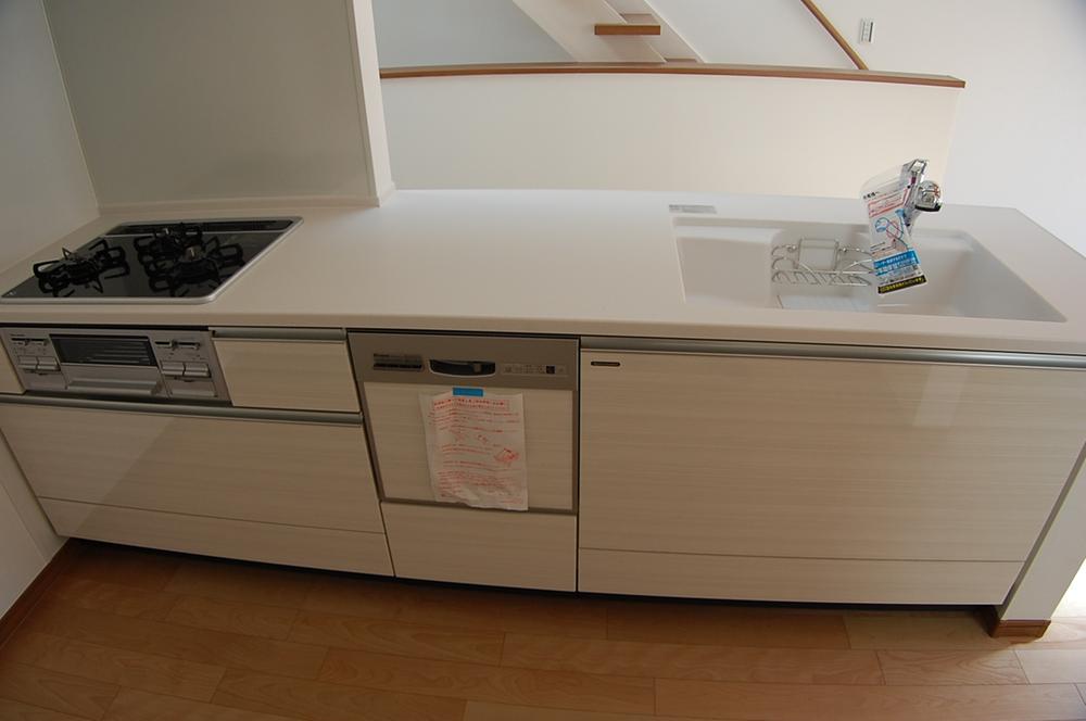 Kitchen. Local (September 2013) Shooting