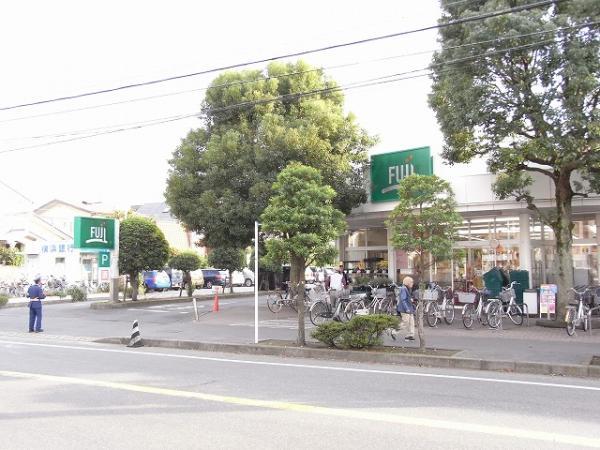 Supermarket. Until the Fuji Super 675m