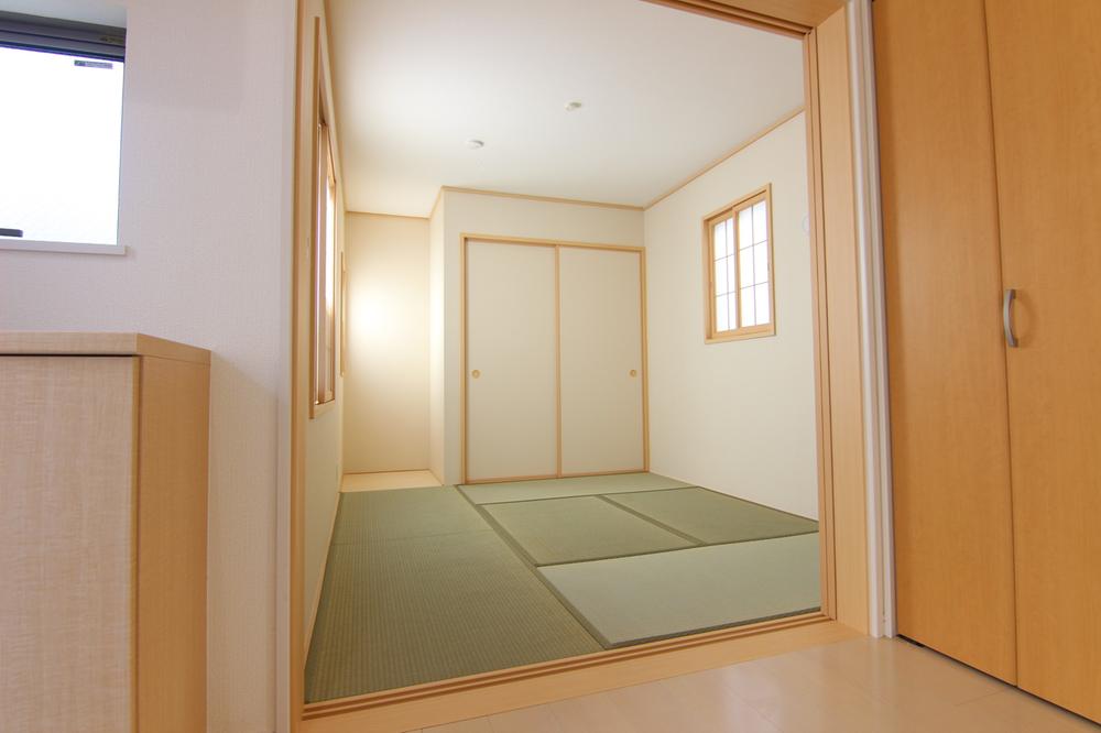 Other introspection. ○ 1 Building: Japanese-style room ・ Alcove Separate Japanese-style room.