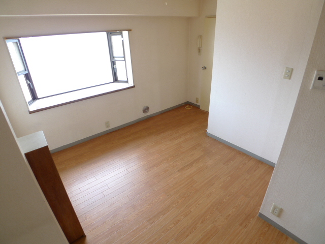 Other room space