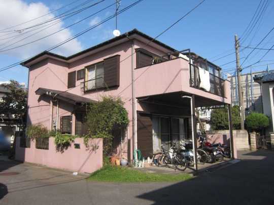 Local land photo. Appearance shooting. Is a three-way corner lot.
