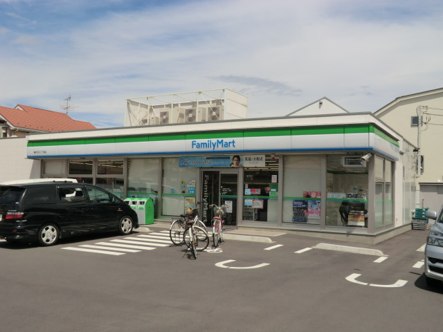 Convenience store. 1215m to Family Mart (convenience store)