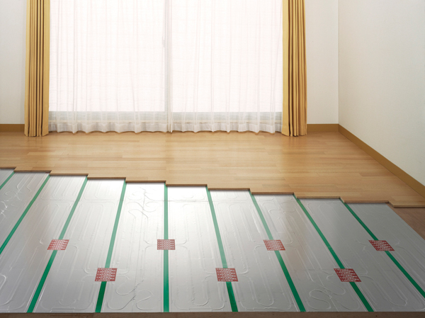 Other.  [TES hot water floor heating] Adopt the TES hot water floor heating of Tokyo Gas to heat the room from feet. That without the dust soar, Friendly system to health. (Same specifications)