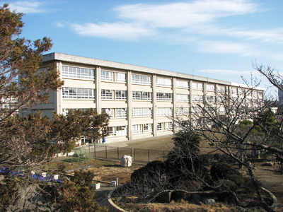 Primary school. Chigasaki until Municipal Umeda elementary school (elementary school) 894m