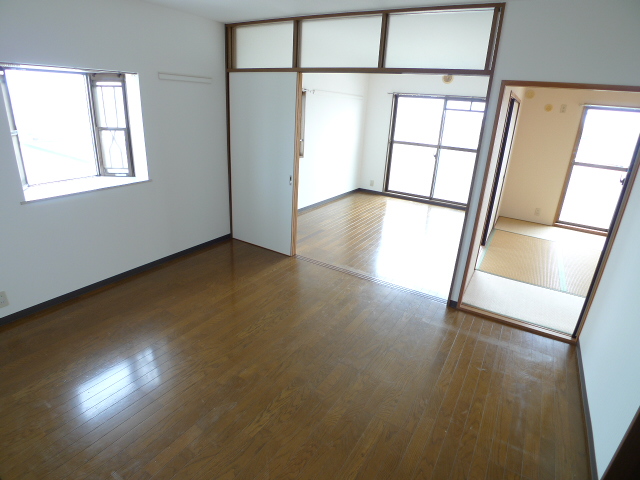 Living and room