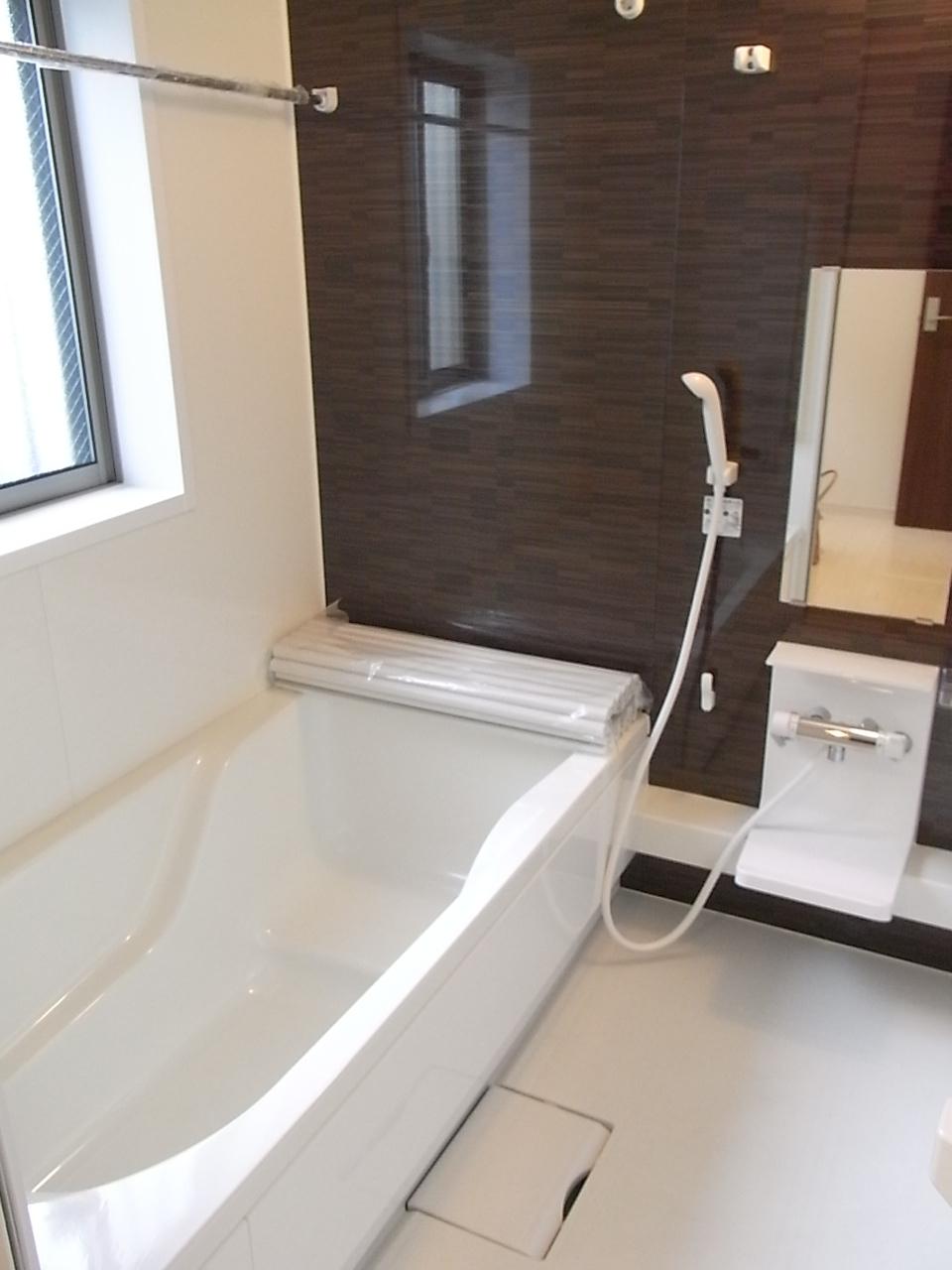 Bathroom. Same specifications