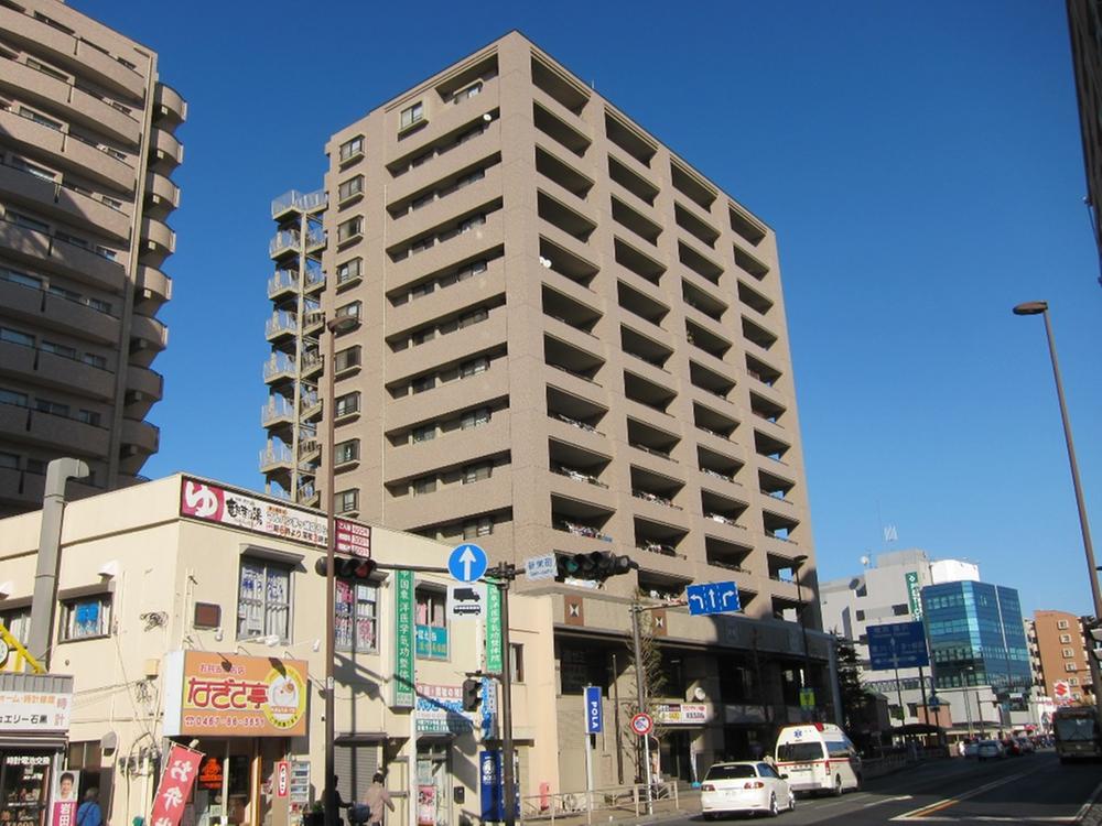 Local appearance photo. Local (11 May 2013) Shooting