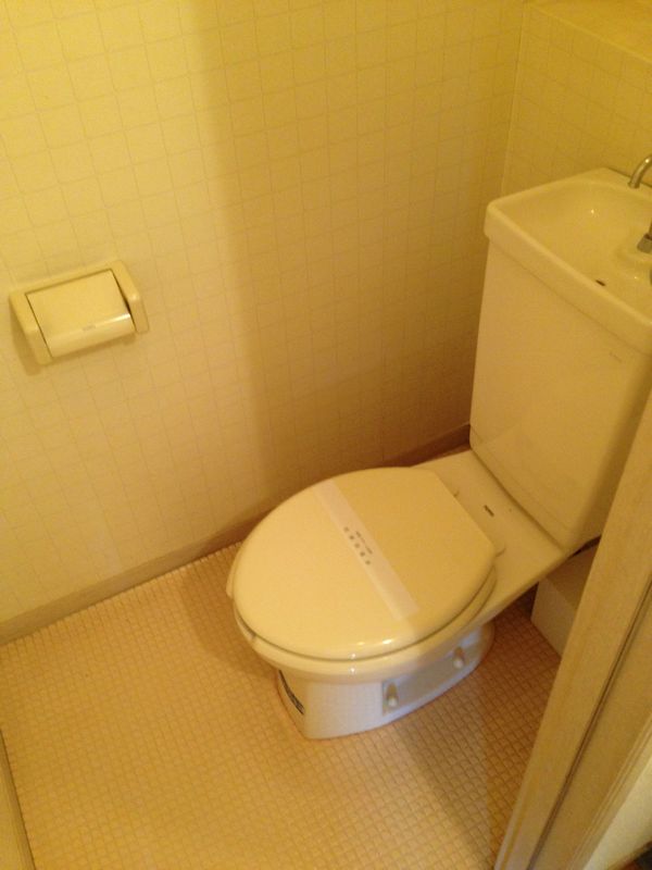 Toilet