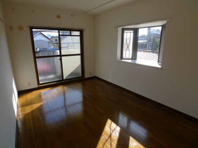 Other room space