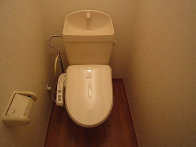 Toilet. bus ・ Toilet independent type. (Current state priority)