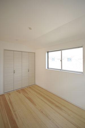 Same specifications photos (Other introspection). Same specifications