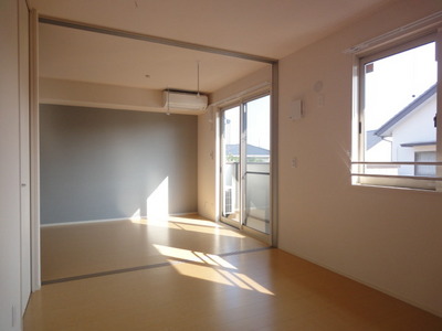 Living and room
