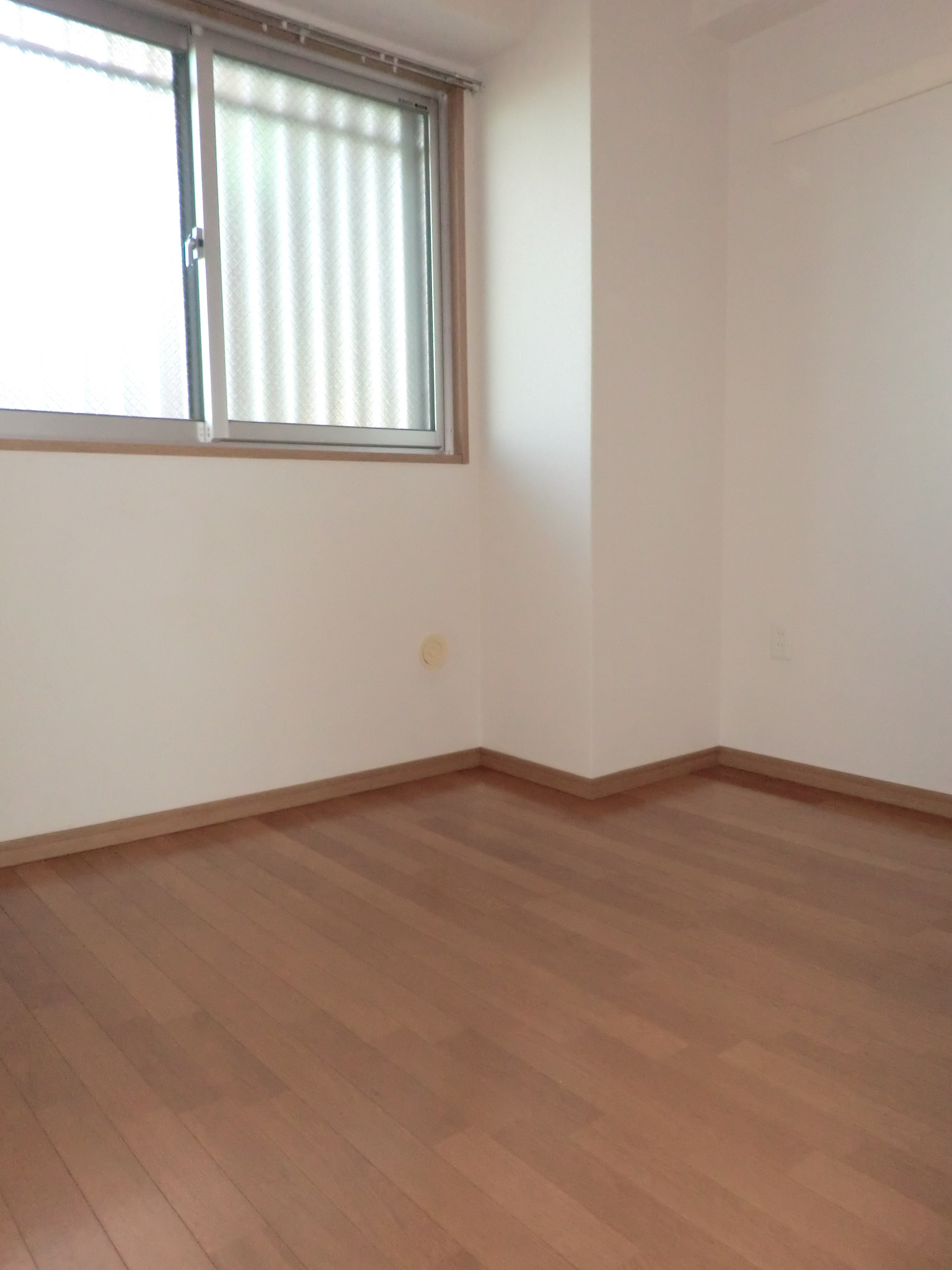 Living and room. Western-style 4.8 tatami mats (1)  The same type ・ It will be in a separate dwelling unit photos.