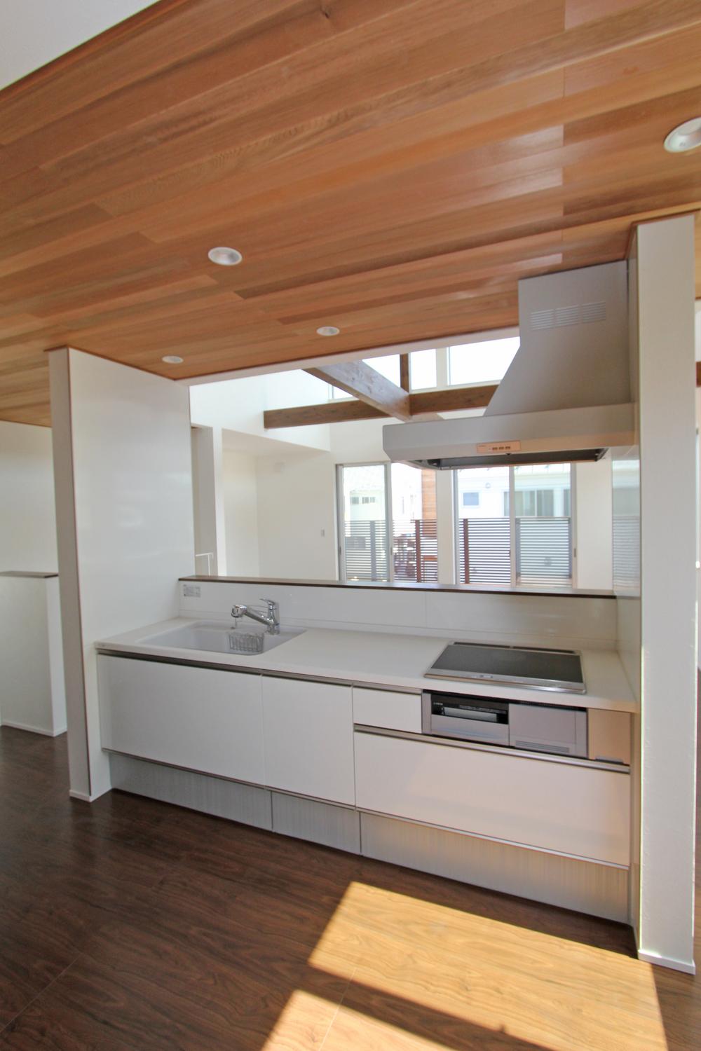 Kitchen. 10 Building