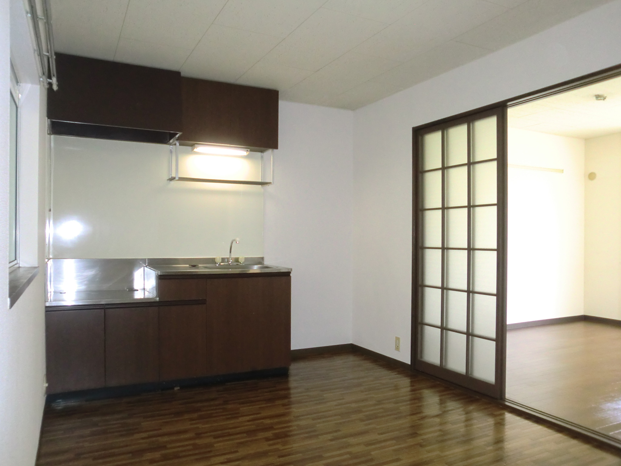 Kitchen. Dining table is the size that put