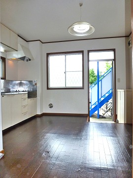 Kitchen. Spacious dining space