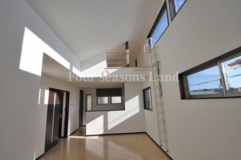 Living. Indoor (12 May 2013) Shooting