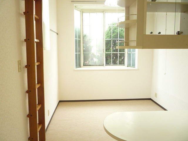 Living and room. room