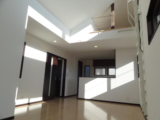 Living. Indoor (12 May 2013) Shooting