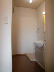 Washroom. Washroom