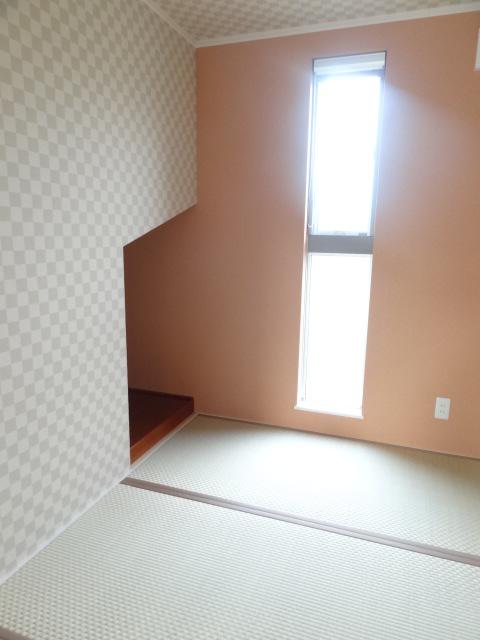 Non-living room. Indoor (12 May 2013) Shooting