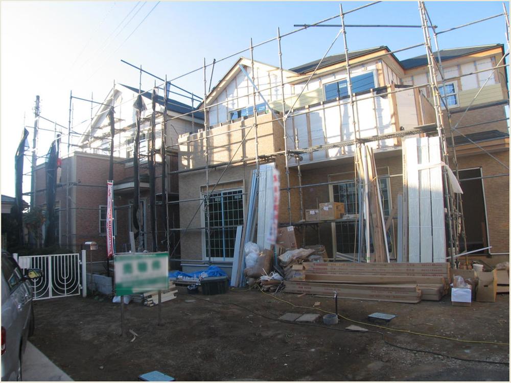 Local appearance photo. Local (12 May 2013) Shooting