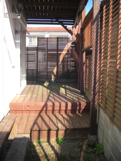 Other. 1F wood deck