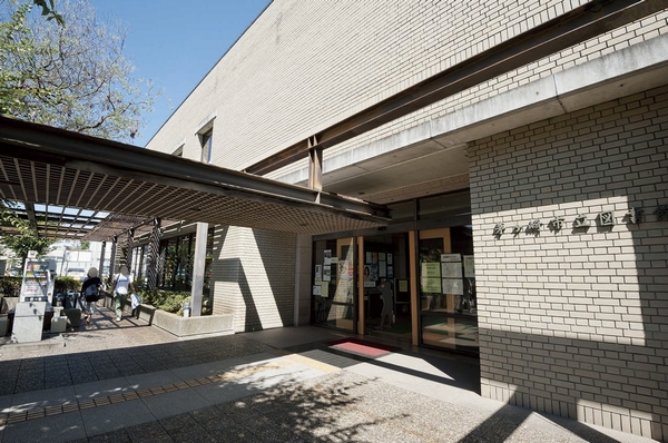 Chigasaki City Library (1-minute walk ・ About 50m)