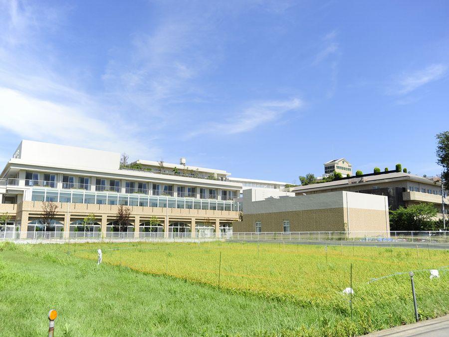 Hospital. Kankokorokai 1300m until the Shonan Eastern General Hospital