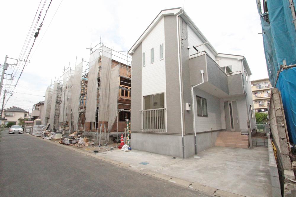 Local appearance photo. update Heisei than 25 years November 03 days shooting 6 Building side