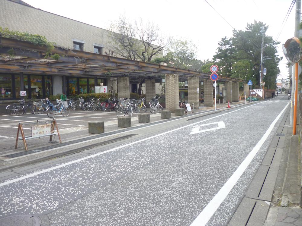 Other local. Takasago Street City library