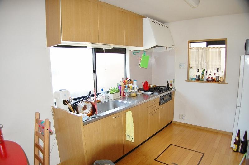 Kitchen. Indoor (April 2013) Shooting