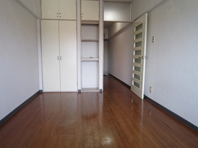 Living and room. Flooring