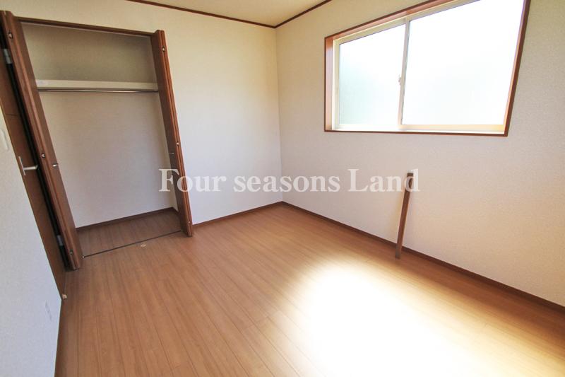 Non-living room. Indoor (September 2013) Shooting Building 3