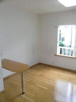 Living and room. A bright room