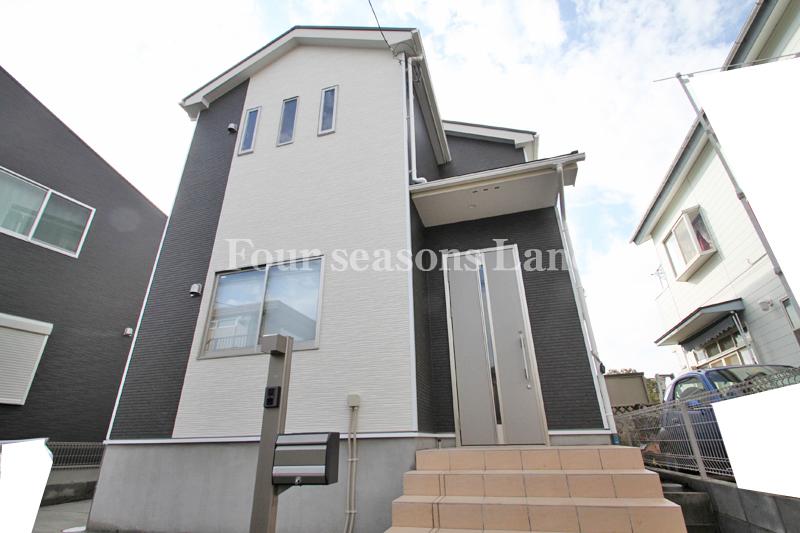 Local appearance photo. The company construction cases